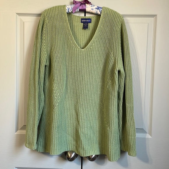 Knit sweater - Picture 1 of 5